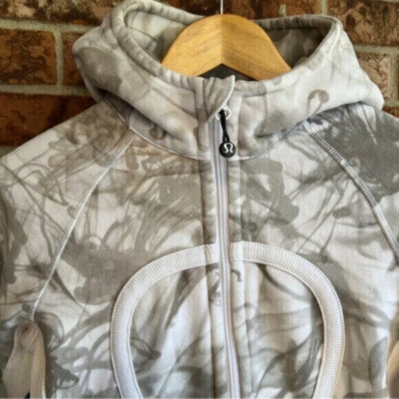 Lululemon  * Scuba Hoodie Jacket  Unicorn Tears Size 4 Jacket Thumb Hole Rare - Picture 6 of 10